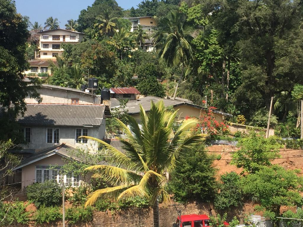 Deevar Inn Kandy Dış mekan fotoğraf