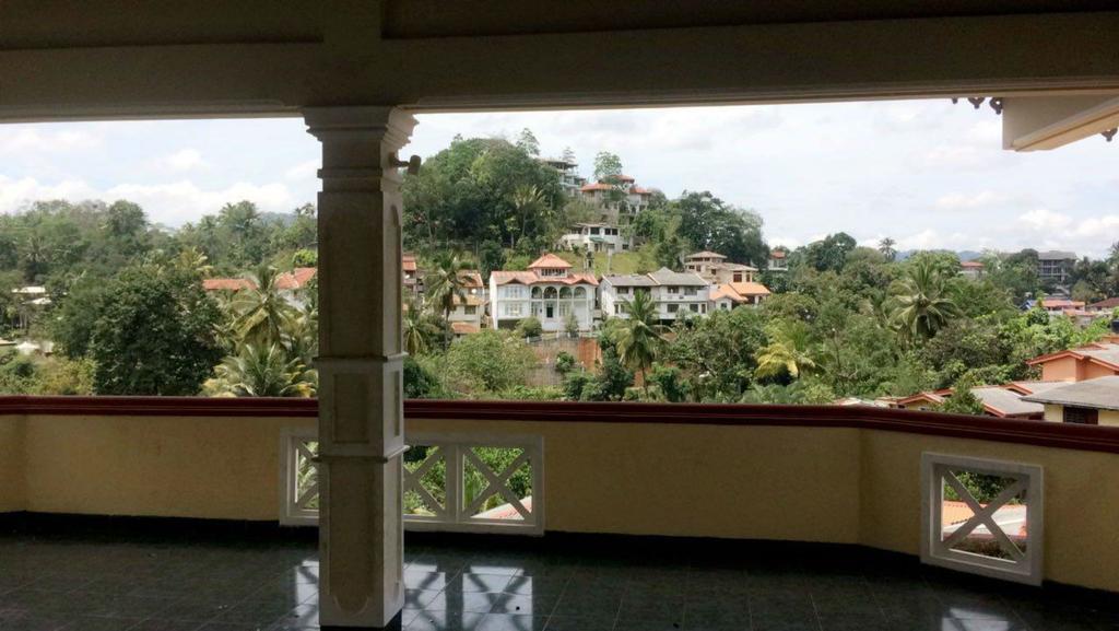 Deevar Inn Kandy Dış mekan fotoğraf